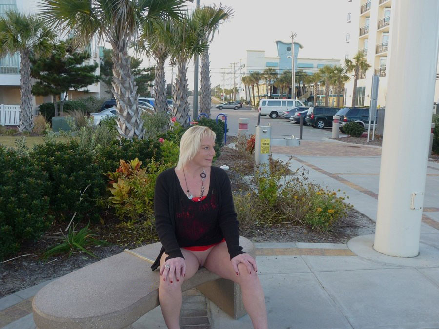 mère de famille cherche relation discrète 093