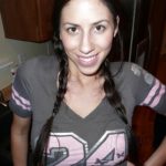 maman du 43 aime se la mettre dans le cul