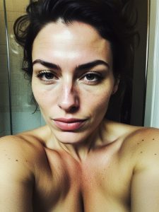 coquine très sexy du 52 en live show